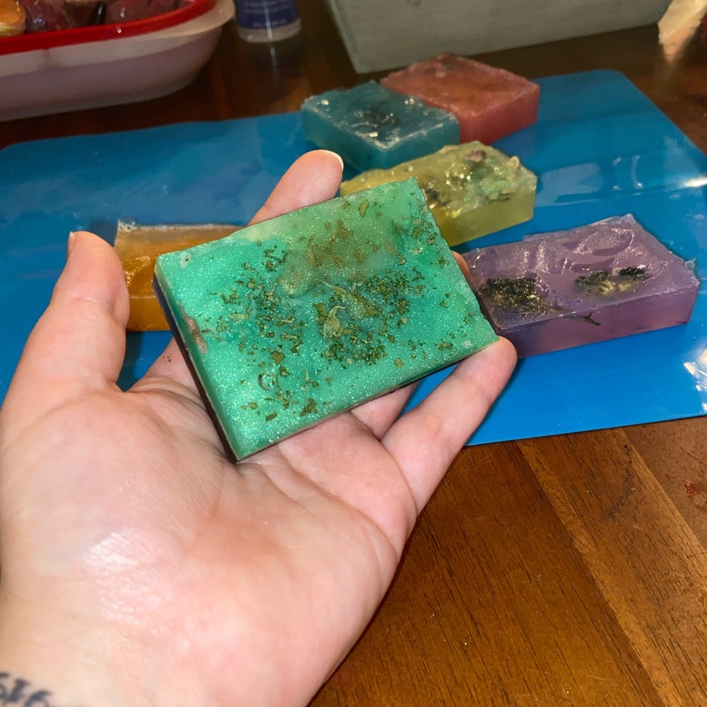 Handmade soap - Picture 2 of 6